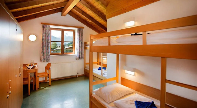 Jugendherberge Zell Am See - Seespitzstraße, Jugendgästehaus / Junges Hotel, Забронировать Отель Отели Europa Sportregion с парковкой, Парковка