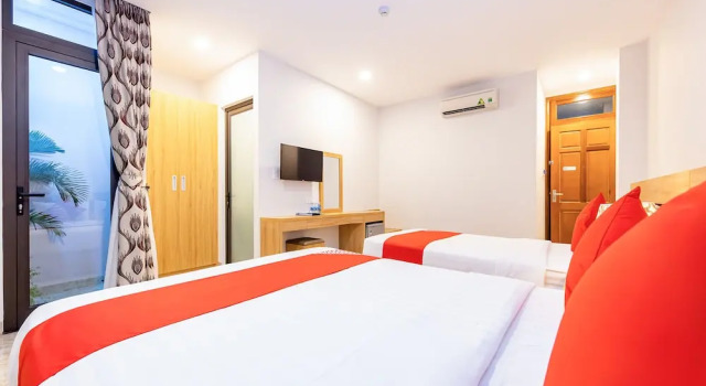 Номер Deluxe Gold Coast Nha Trang