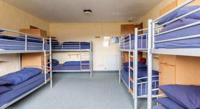 Кровать в общем номере (мужской номер) Torridon Youth Hostel