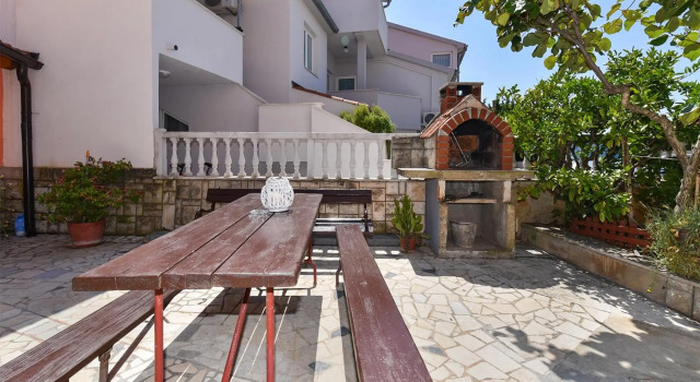 Apartments Meri 603