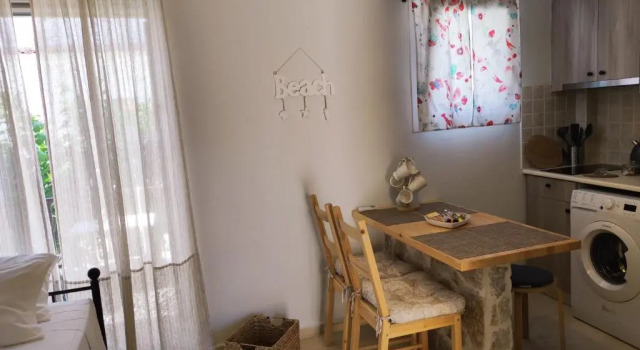 Апартаменты Thalassa Apartments & Studios
