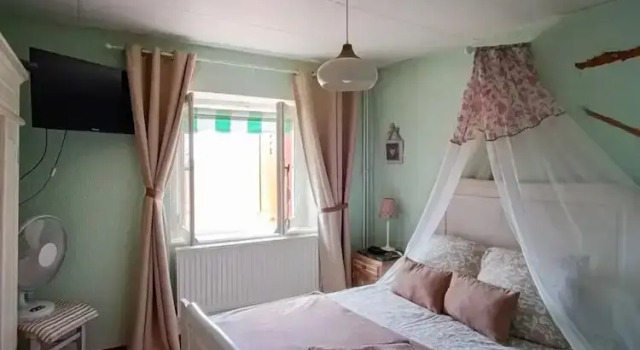 Номер Economy La maison de Céline