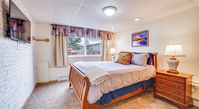 Апартаменты Cozy Apartment < 4 Miles to Downtown Anchorage!