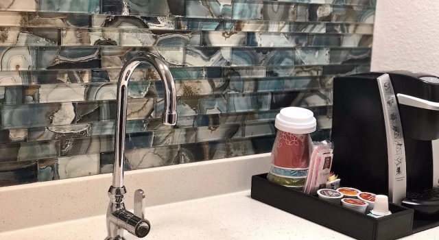 Четырёхместный люкс Hilton Garden Inn West Des Moines