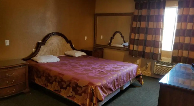 Номер Standard Central Inn Motel on 41 Street