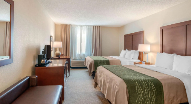 Четырёхместный номер Standard Comfort Inn Medford North