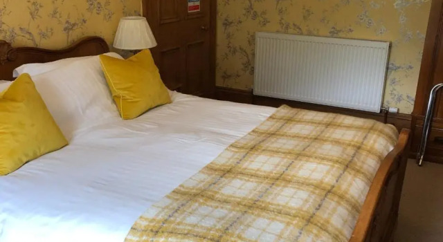 Conval House Bed And Breakfast, Book Hotel Hoteller i Dufftown med parkering, Parkering