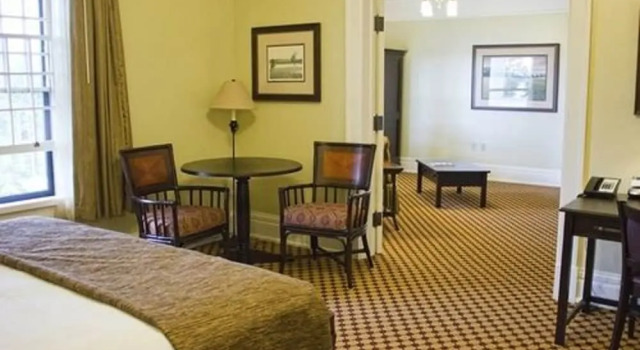 Двухместный люкс Lake Yellowstone Hotel & Cabins - Inside the Park