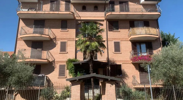 Appartamenti De Stefano Milano, Prenota Appartamento Buccinasco Lombardia