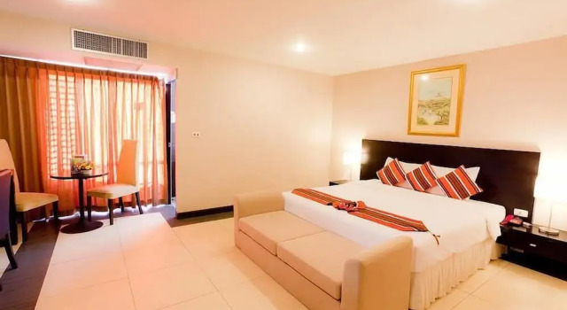 Двухместный номер Deluxe с балконом The Residence Airport & Spa
