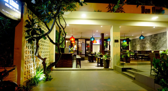 Dan Oasis Beach Hotel and Apartment
