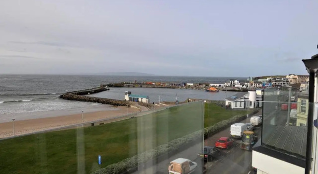 Апартаменты Apartment 10, SOUTH PIER, 13-14 Kerr Street,