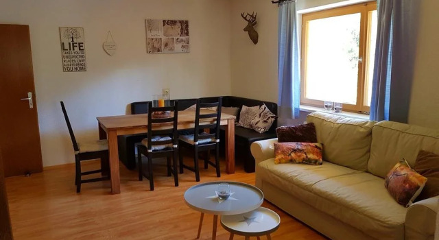 Haus AlpenHahn, Rezervovat Hotel Hotely v Tyrolsko s parkováním, Parkování