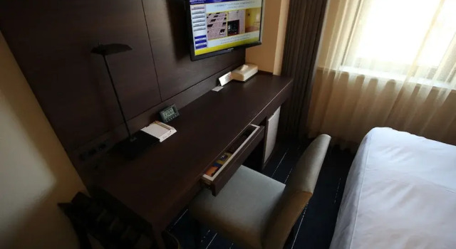 Номер Comfort Shin Iizuka Station Hotel