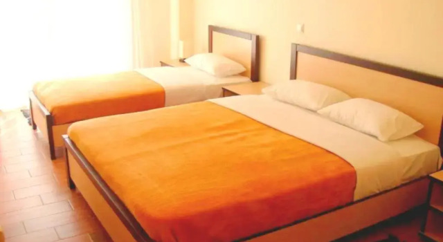 Трёхместный номер Standard Hotel Victoria