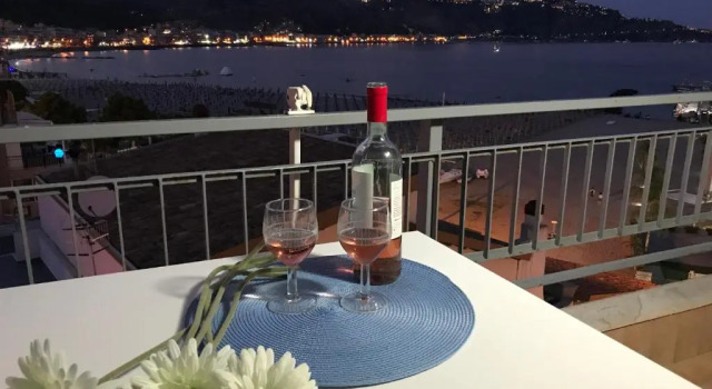 Belvedere Naxos 10, Book Hotel Hotels in Sicily with Parking, Parking