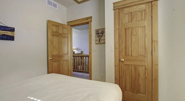 Nisa Mountain 36 2 Bedroom Condo by RedAwning