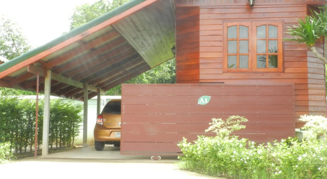 Ruean Vana Resort, Забронировать Курортный отель Отели Северного Таиланда с парковкой, Парковка