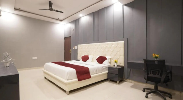 The Connaught House Jaipur, Забронировать Отель Отели штата Раджастхана с парковкой, Парковка