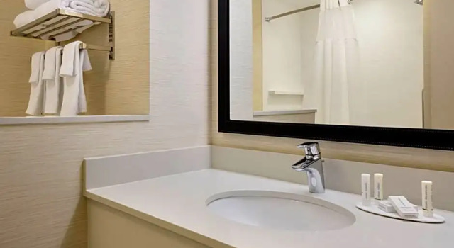 Номер Standard Fairfield Inn & Suites by Marriott Lancaster East at The Outlets