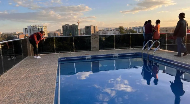 Exquisite Furnished Apartment with all Amenities, Book Apartment Hotels in Nairobi with a Pool, Swimming Pool