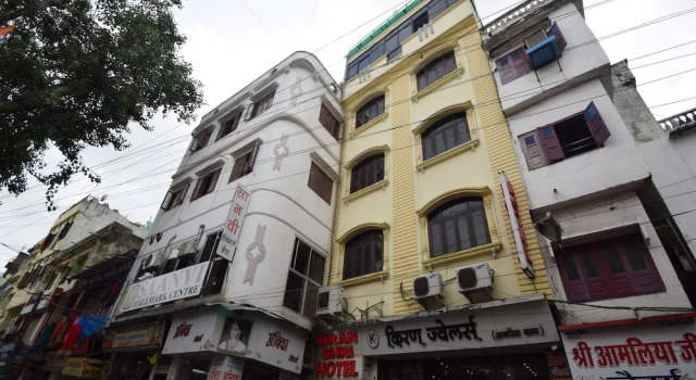 OYO 16914 Hotel Kiran Shree, Boek Hotel Eklingji Rajasthan