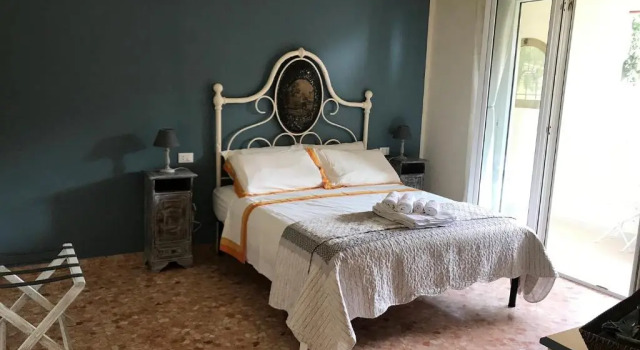 Двухместный номер Standard с балконом B&B La Casa di Alice
