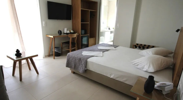 Двухместный номер Superior с балконом Mirabello Hotel