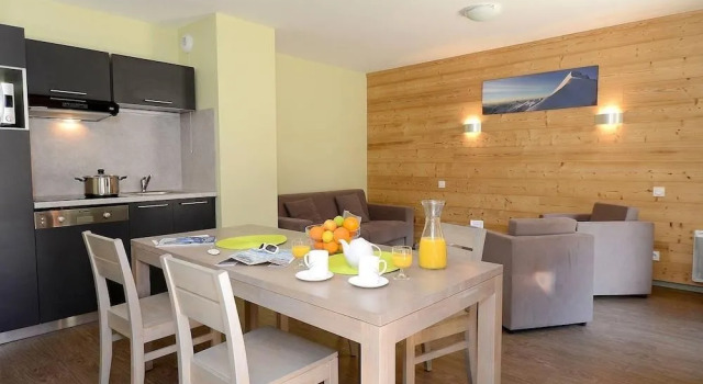 Nice Apartment With a Dishwasher in the Center of Vaujany