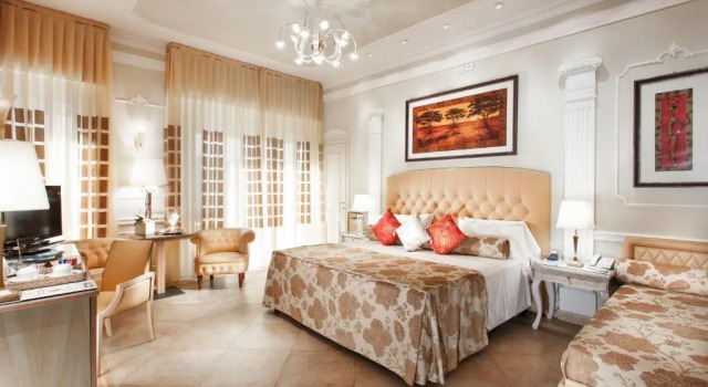 Полулюкс Hotel Gambrinus