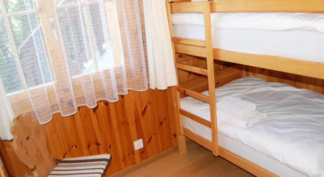 Holiday Home Magicien Nendaz Station, Varaa Mökki Mökit kohteessa Valais, Mökki