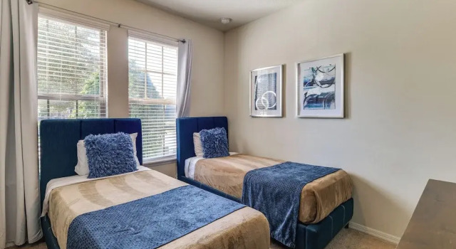 7 Mi to the Parks! WDW Family Getaway w/ Game Room, Book Feriehus Villaer i Florida, Villa