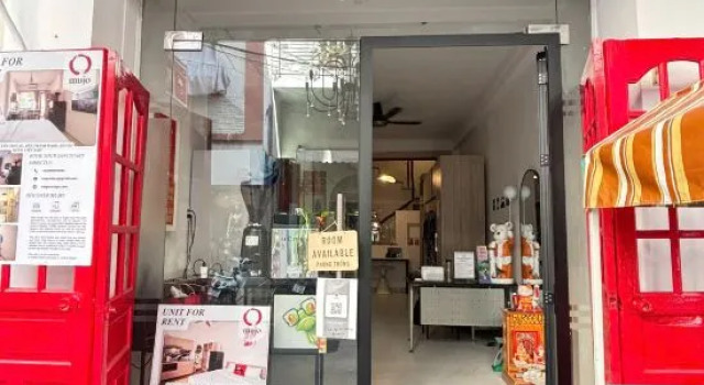 Dabei by Mujo - Hidden Stay in the heart of D1 - Where Saigon Slows Down, Забронировать Отель Хошимин провинция Хошимин, рядом с Golden Dragon Water Puppet Theatre