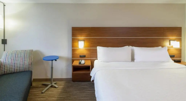 Номер Standard Holiday Inn Express Vermilion by IHG