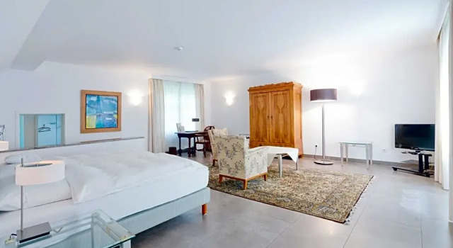 Номер Deluxe Romantik Waldhotel Mangold