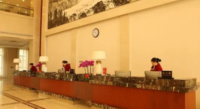 Zhongyuan Oilfield Hotel, Rezervovat Hotel Puyang Henan
