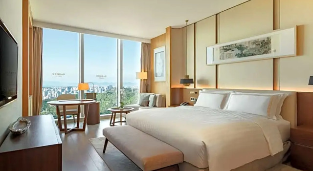 Deluxe Double room with city view Conrad Xiamen