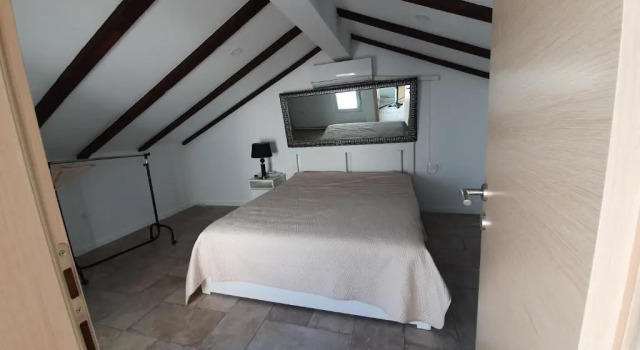 Rustic House Diklo 20m from the sea