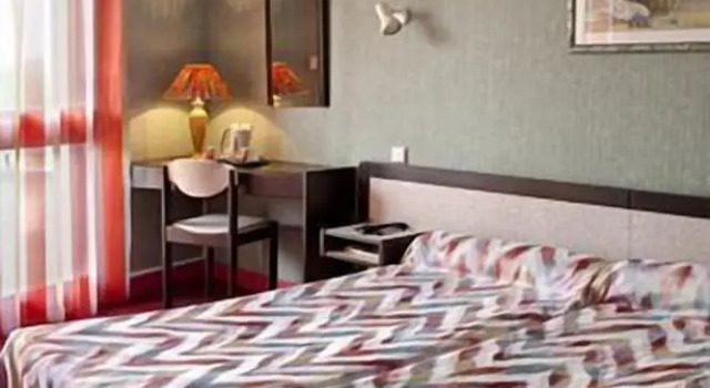 Трёхместный номер Standard Hôtel du Lac