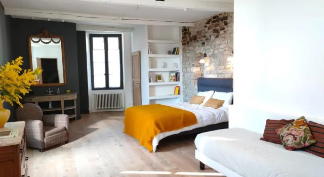 Номер Standard La Maison près de la Fontaine