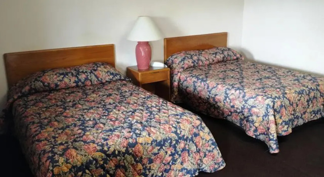 Economy Inn, Rezerwuj Hotel Rocky Mount Północna Karolina