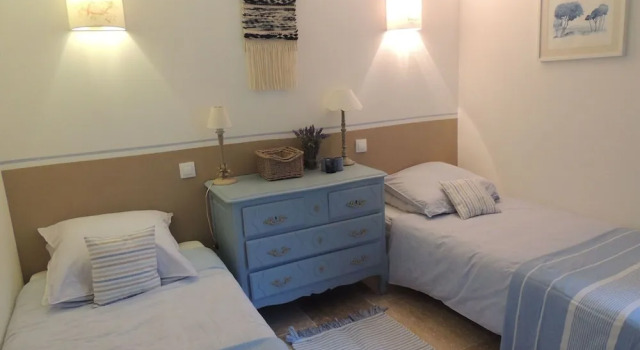 Holiday Home Vaison With Private Pool, Забронировать Отель Отели Везон-ла-Ромен с бассейном, рядом с Археологический музей Théo Desplans, Бассейн