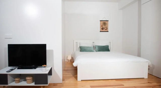 Студия Guest H4U - Porto Batalha City Center