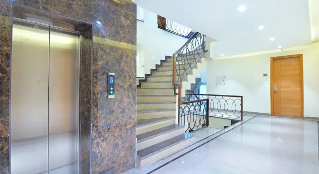 Hotel Shandon, Забронировать Отель Отели Нью-Дели с парковкой, рядом с Музей Мадам Тюссо (Нью-Дели), Парковка