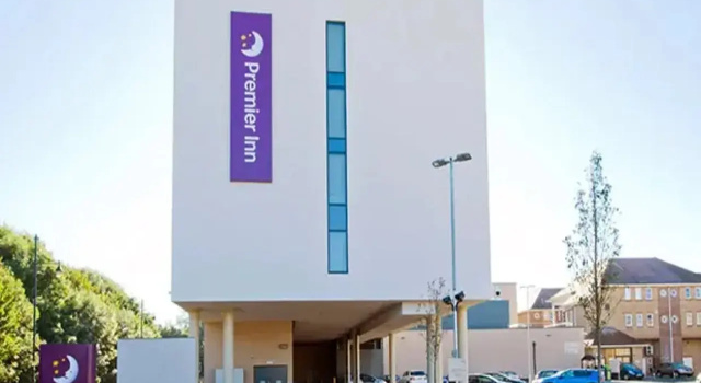 Premier Inn Staines Upon Thames