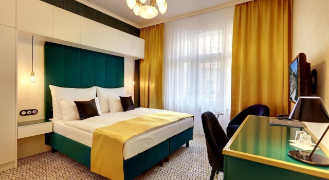 Двухместный номер Comfort с видом на город Art Deco WOLKER by ASTORIA Hotel & Medical Spa
