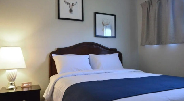 Люкс Knights Inn - Merritt, BC