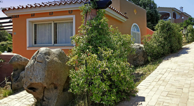 Detached villa with two bathrooms and beautiful sea view, Забронировать Вилла Отели Лоири-Порто-Сан-Паулу 3 звезды, 3*