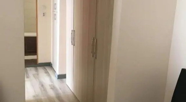 Boulevard Apartment, Varaa Huoneisto Oradea 
