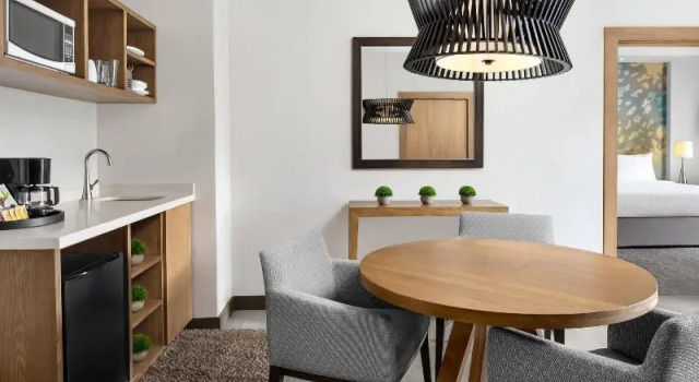 Двухместный люкс Courtyard by Marriott Port of Spain